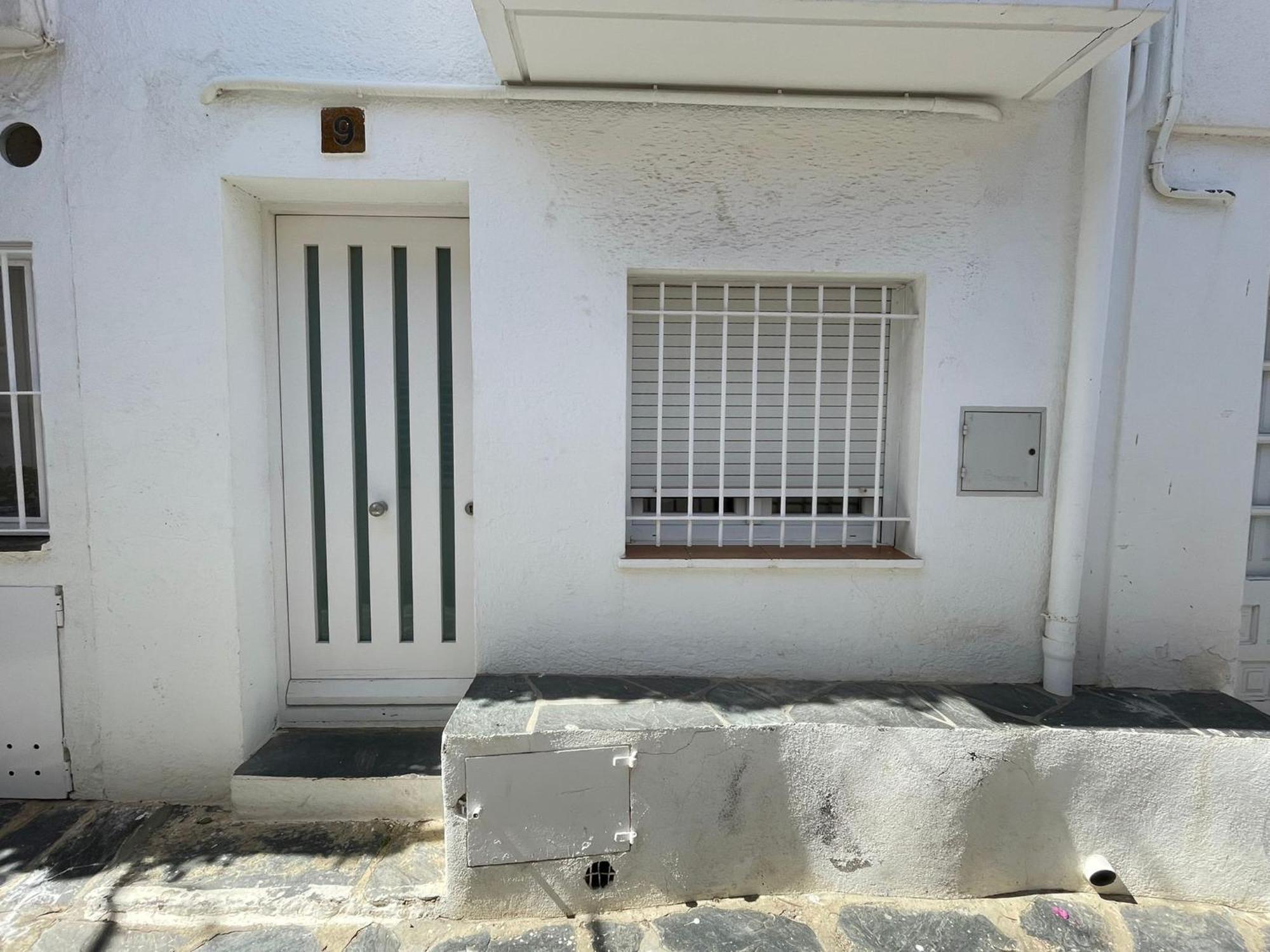 Tortora - Casa En El Centro Con Vistas Al Mar Villa Cadaqués Exteriör bild